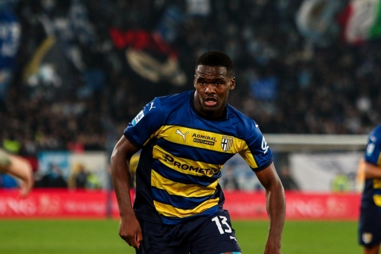 动作充满勇 动作充满勇